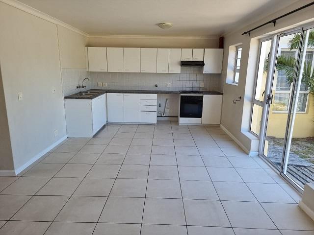 To Let 2 Bedroom Property for Rent in Sunnydale Western Cape